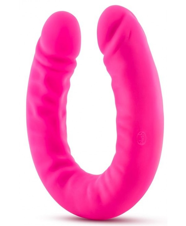 Розовый двусторонний фаллоимитатор 18 inch Silicone Slim Double Dong - 45,7 см. 