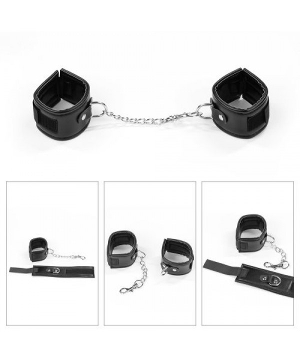 БДСМ-набор Deluxe Bondage Kit: наручники, плеть, кляп-шар