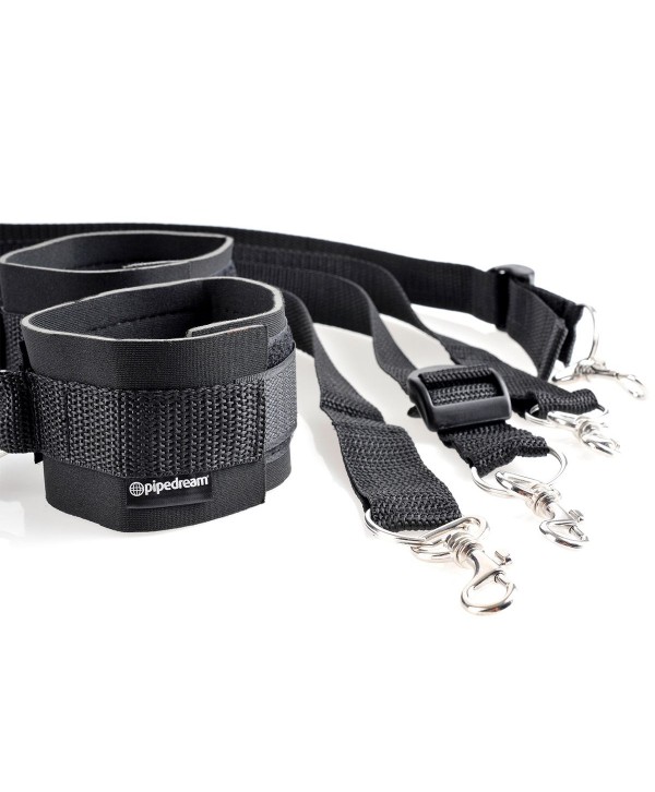 Набор для бондажа Cuff And Tether Set
