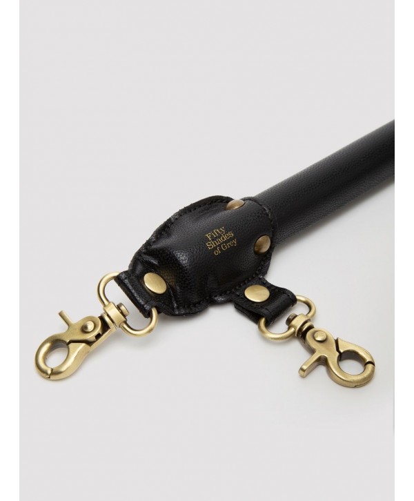 Черная распорка для ног Bound to You Faux Leather Spreader Bar - 50,8 см.